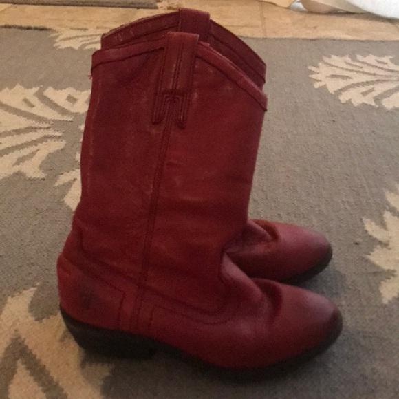girls frye boots